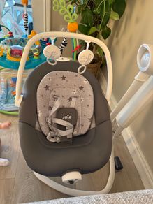 Joie swing chair