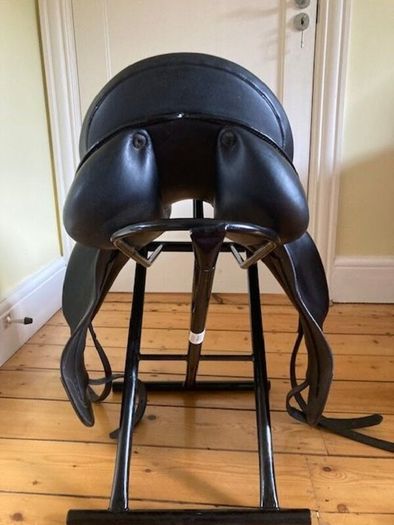 Dressage Saddle
