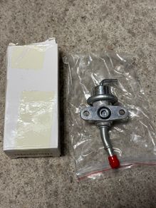 Honda CBR 929 954 Fireblade Motorcycle Fuel Pressure Regulator