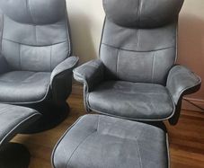Recliner chairs