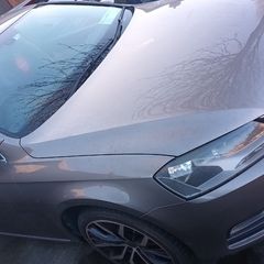 Volkswagen Passat (lots Of Parts Left)