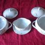Vintage TK Thun Czechoslovakia Pair Of Porcelain Gold Gilt Tureen With Lid And Gravy Boat And Saucer Image 3