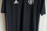 official adidas Manchester United 2017/18 Champions League Training Jersey