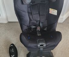 Axkid Move Car Seat