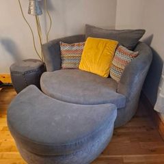 Cuddle Chair