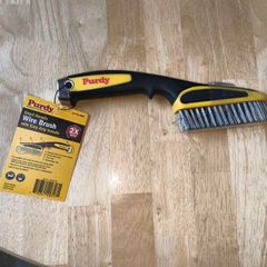 Wire brush ergonomic handle
