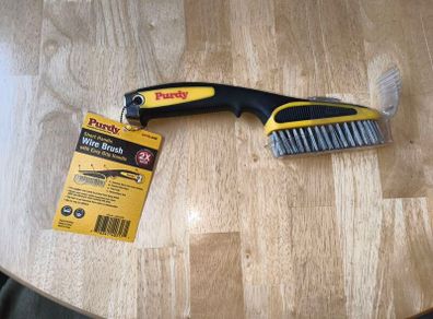 Wire brush ergonomic handle