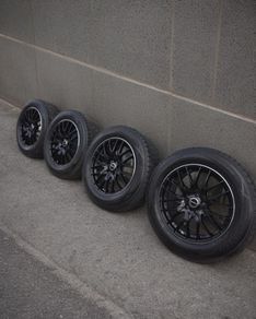 18" 5x114.3 Alloys Like New