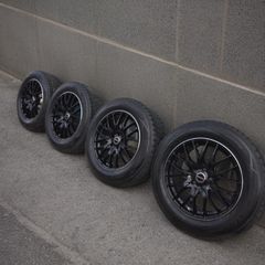 18" 5x114.3 Alloys Like New