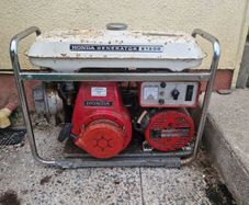 Hinda E1500 generator no spark