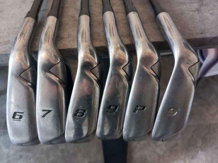 Taylormade golf irons. Right handed clubs