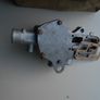 Renault 18 / Fuego Water Pump. Image 2