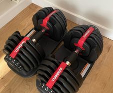 Adjustable dumbells