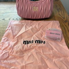 Pink shoulder bag