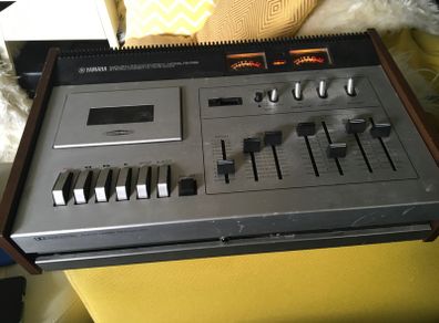Yamaha Stereo Cassette deck need attention