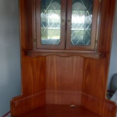 Corner glass cabinet