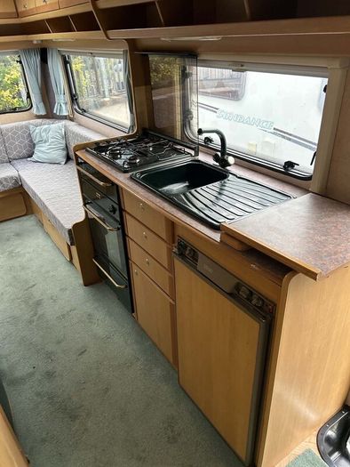 NI 2000 Swift Royal Ensign SE 610 4-Berth