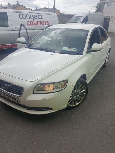 2010 Volvo S40