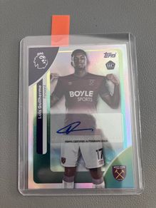 West Ham signed card Luis Guilherme