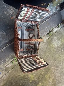 picnic basket