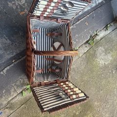 picnic basket