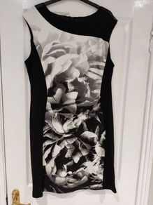 M and S Dress Size 18