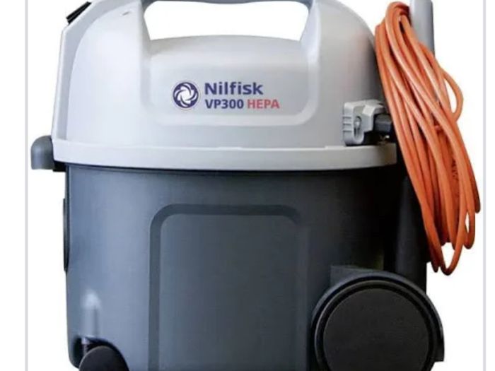 Nilfisk VP300 hoover