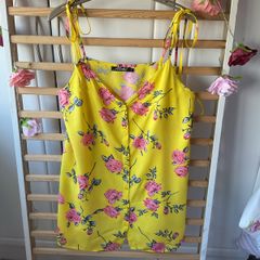 dress bnwot size large motel yellow floral dress