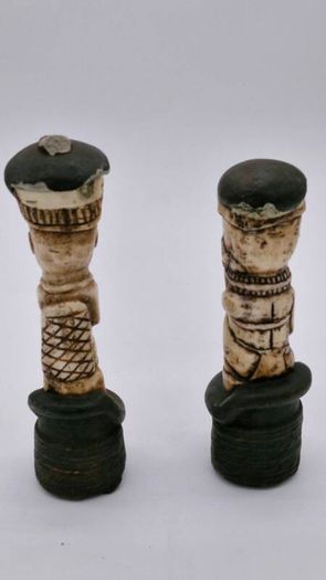 Ethical carved figures