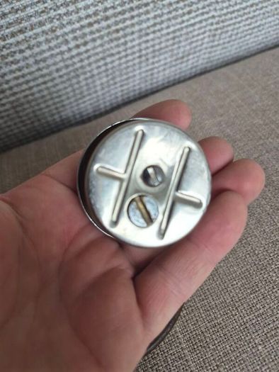 Rolstar Table Lighter with very pleasing wooden base holder