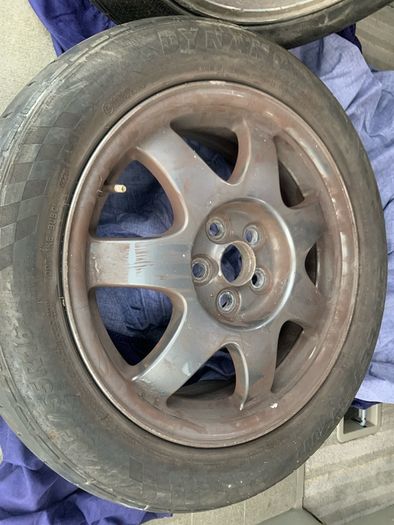 Tyres R16 Gen 2 Toyota Prius