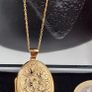 Vintage 9ct yellow gold locket necklace Image 2