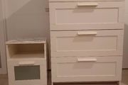 Set of chest of drawers and locker