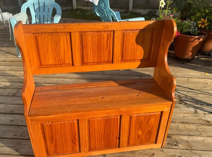 pine bench
