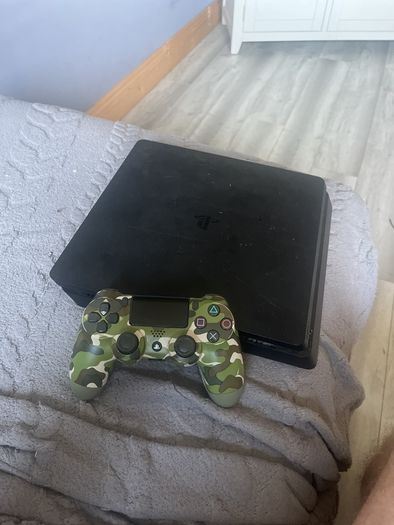 ps4 with controller and all cables