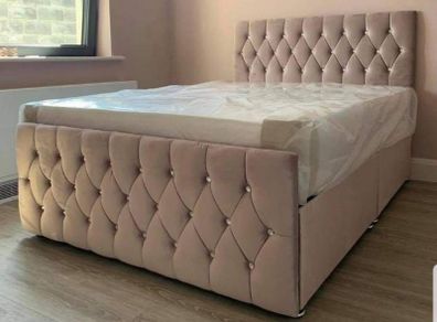 Blue, Grey, Black, Pink, Cream sandy beds