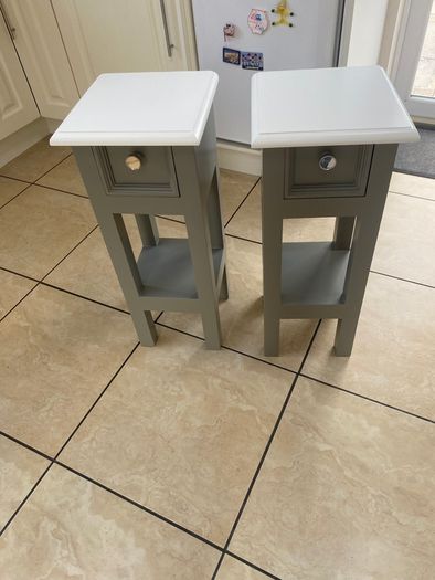 Bedside lockers