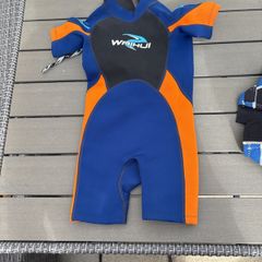 kids wetsuit
