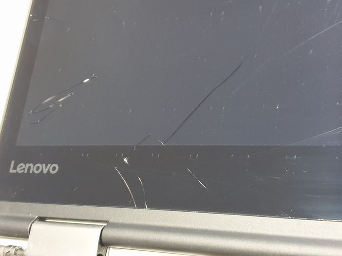 Lenovo Screen Assembly ThinkPad X1 Yoga 2nd Gen 14" 1920x1080, Glass Damaged