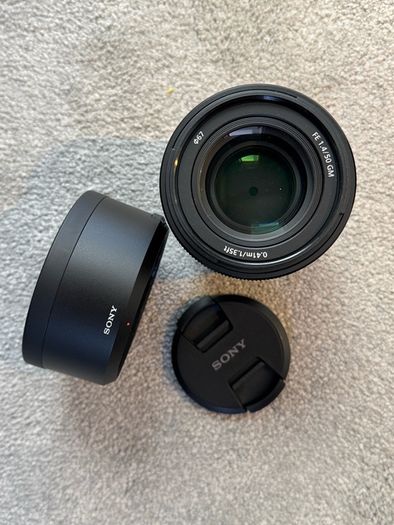 Sony 50mm f1.4 GM (boxed, like new)
