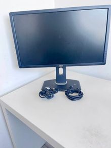 Dell P2412H 24 Monitor with Cables