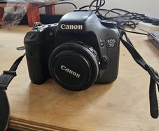 Canon Eos 7d (ds126251) Dslr Camera