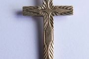 Vintage Solid 9ct Yellow Gold 375 Crucifix Cross Pendant 1,3g