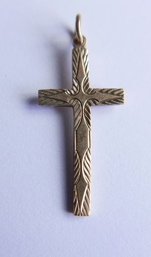 Vintage Solid 9ct Yellow Gold 375 Crucifix Cross Pendant 1,3g