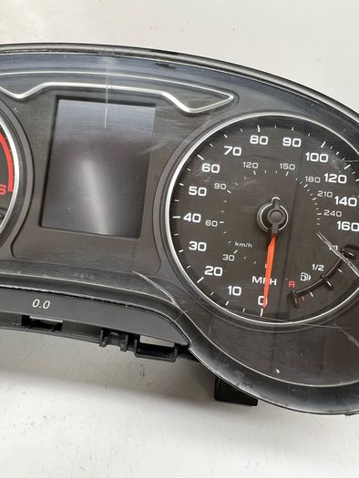 Audi A3 8V 2013 Diesel Speedometer Instrument Cluster 8V0920970B A2l6b1s