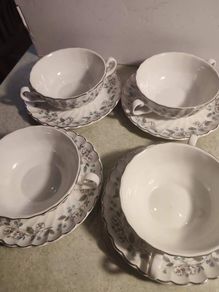 Rare find 8 pieces set Johnson Brothers Ironstone Snow White, Pattern 1H2, Vintage Set Of 4 soup bowls and soup saucers Swirl Edge, Platinum Trim