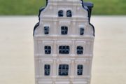 KLM ceramic house no. 92