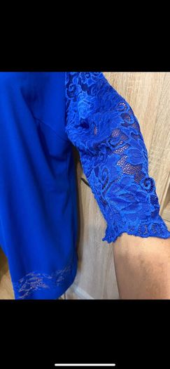 Royal blue midi dress with lace inserts  size UK20 EU 48 Perfect condition. Postage included