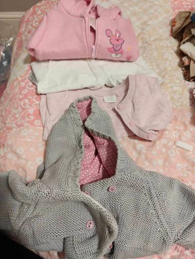Baby girl 3-6 m clothes bundle 2