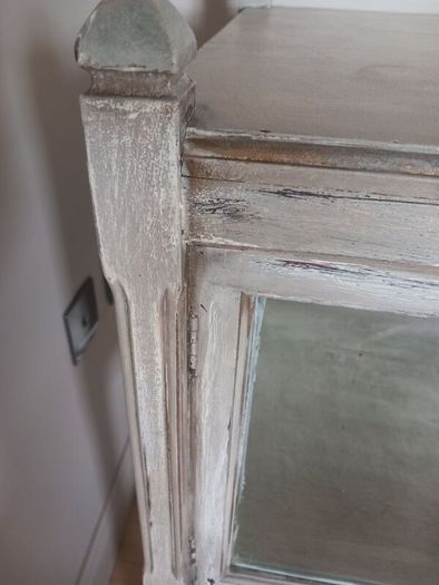 shabby chic cabinet